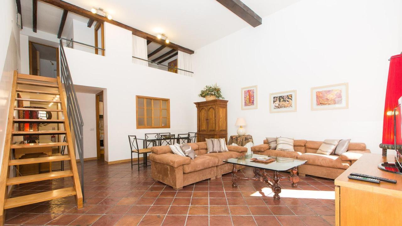 Bovari Apartment